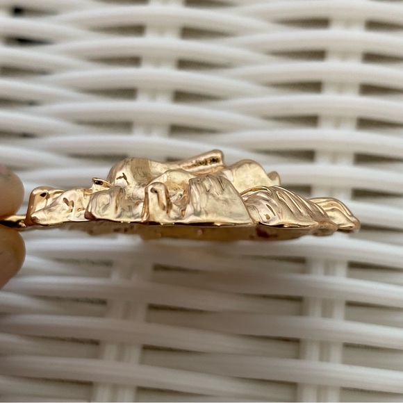 Set of 5 Gold Metal Lion Head Jewelry Pendants - Picture 7 of 17